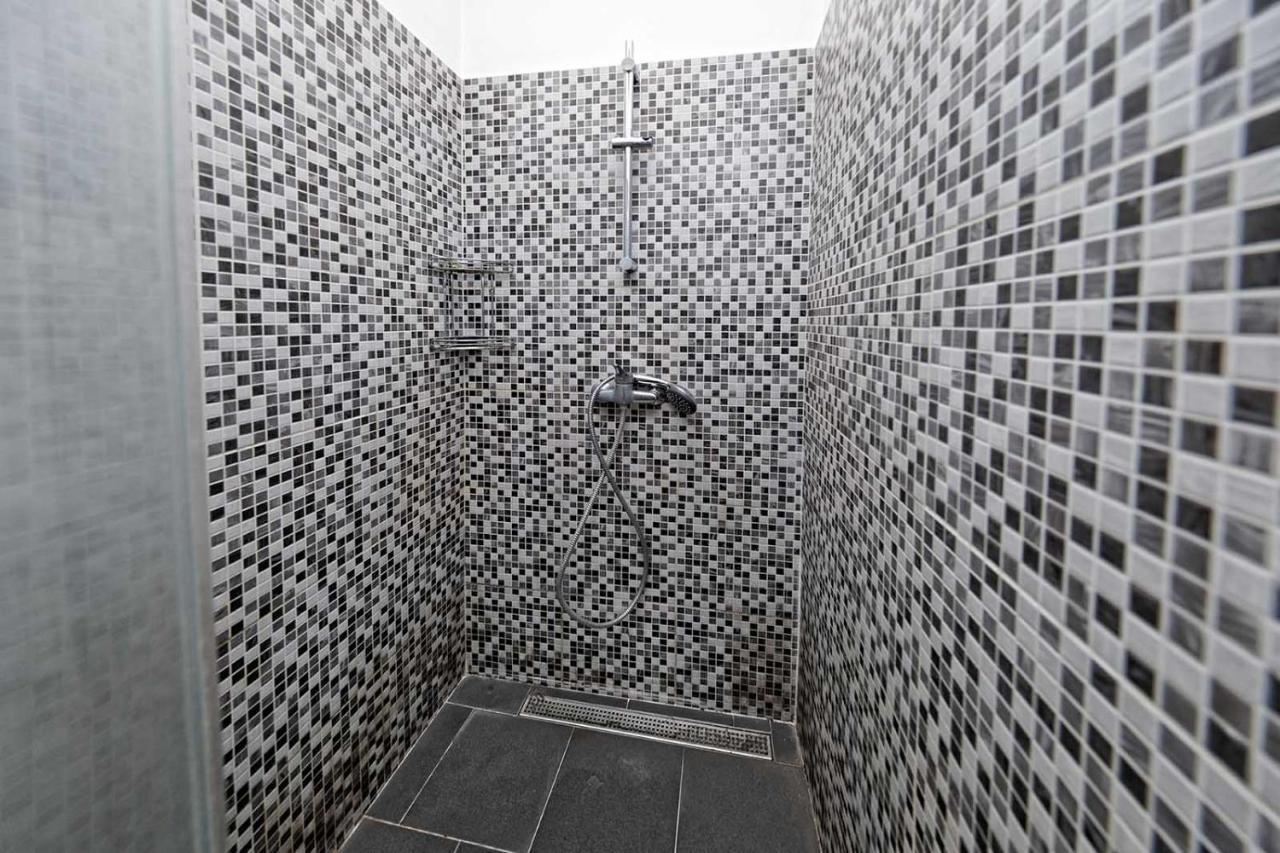 Peter'S Tower Apartments Prag Dış mekan fotoğraf