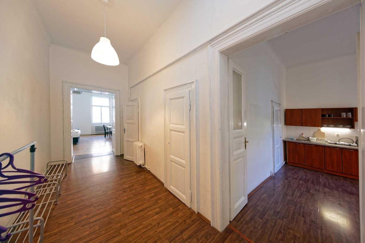 Peter'S Tower Apartments Prag Dış mekan fotoğraf