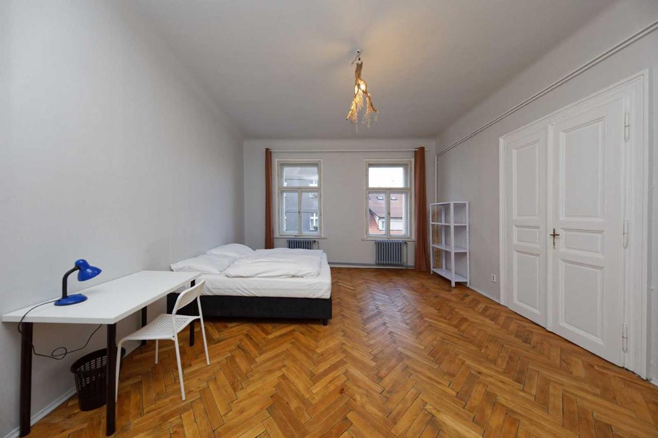 Peter'S Tower Apartments Prag Dış mekan fotoğraf