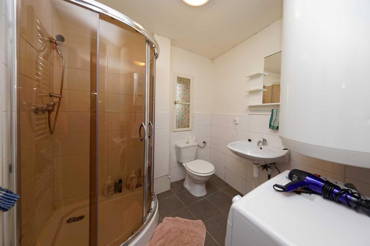 Peter'S Tower Apartments Prag Dış mekan fotoğraf