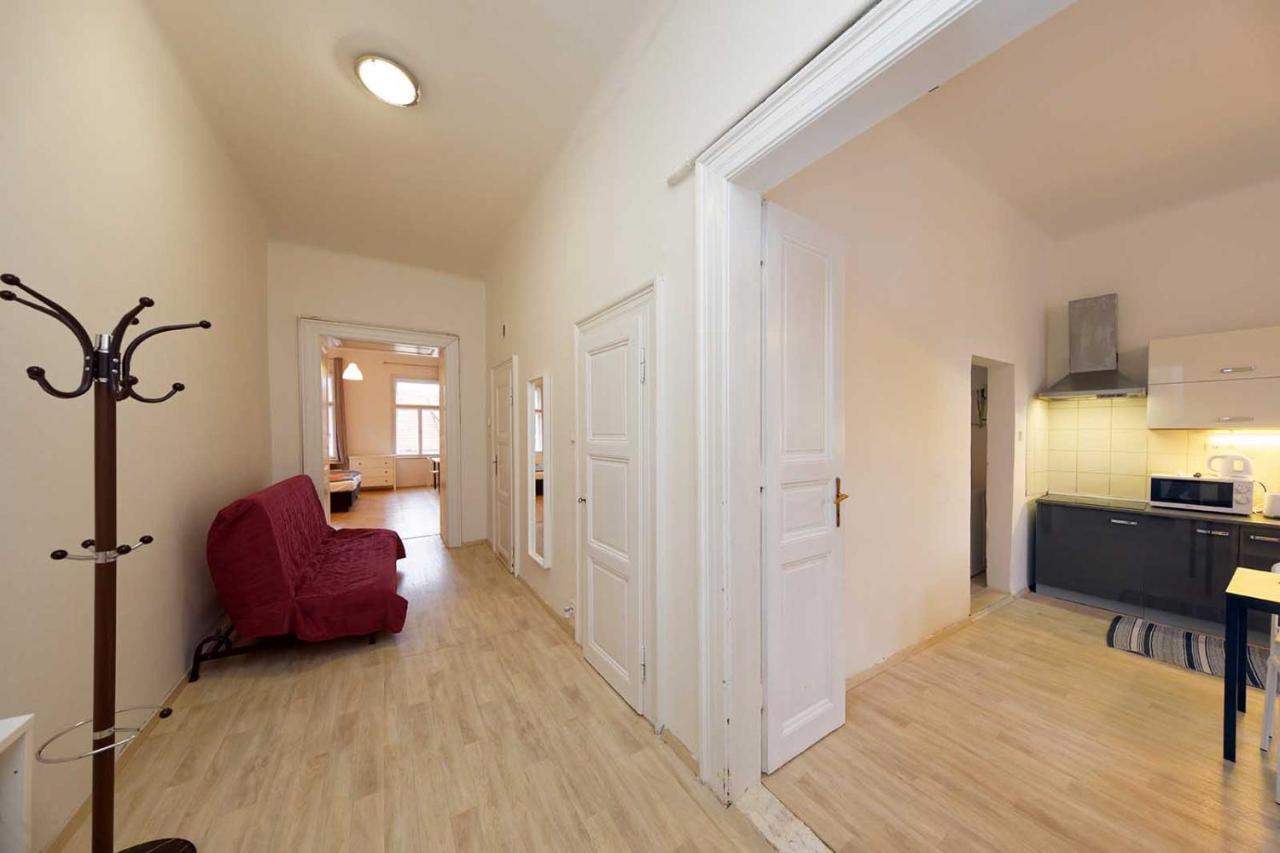Peter'S Tower Apartments Prag Dış mekan fotoğraf