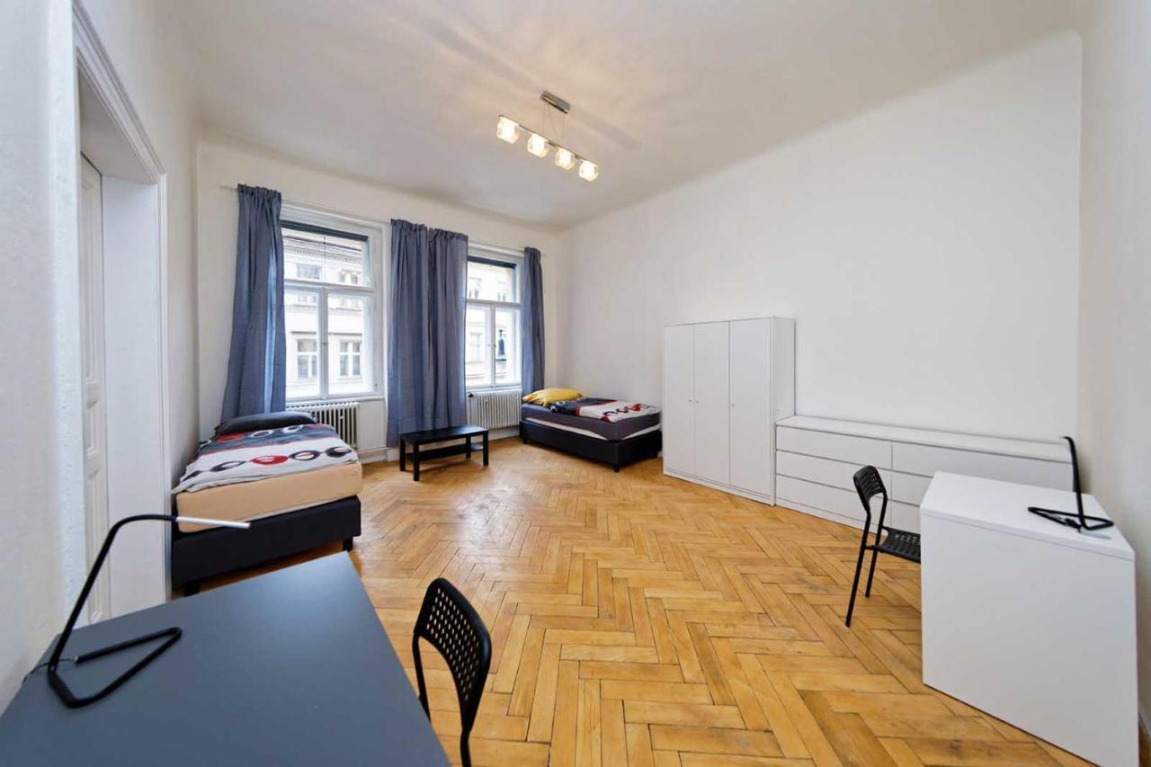 Peter'S Tower Apartments Prag Dış mekan fotoğraf