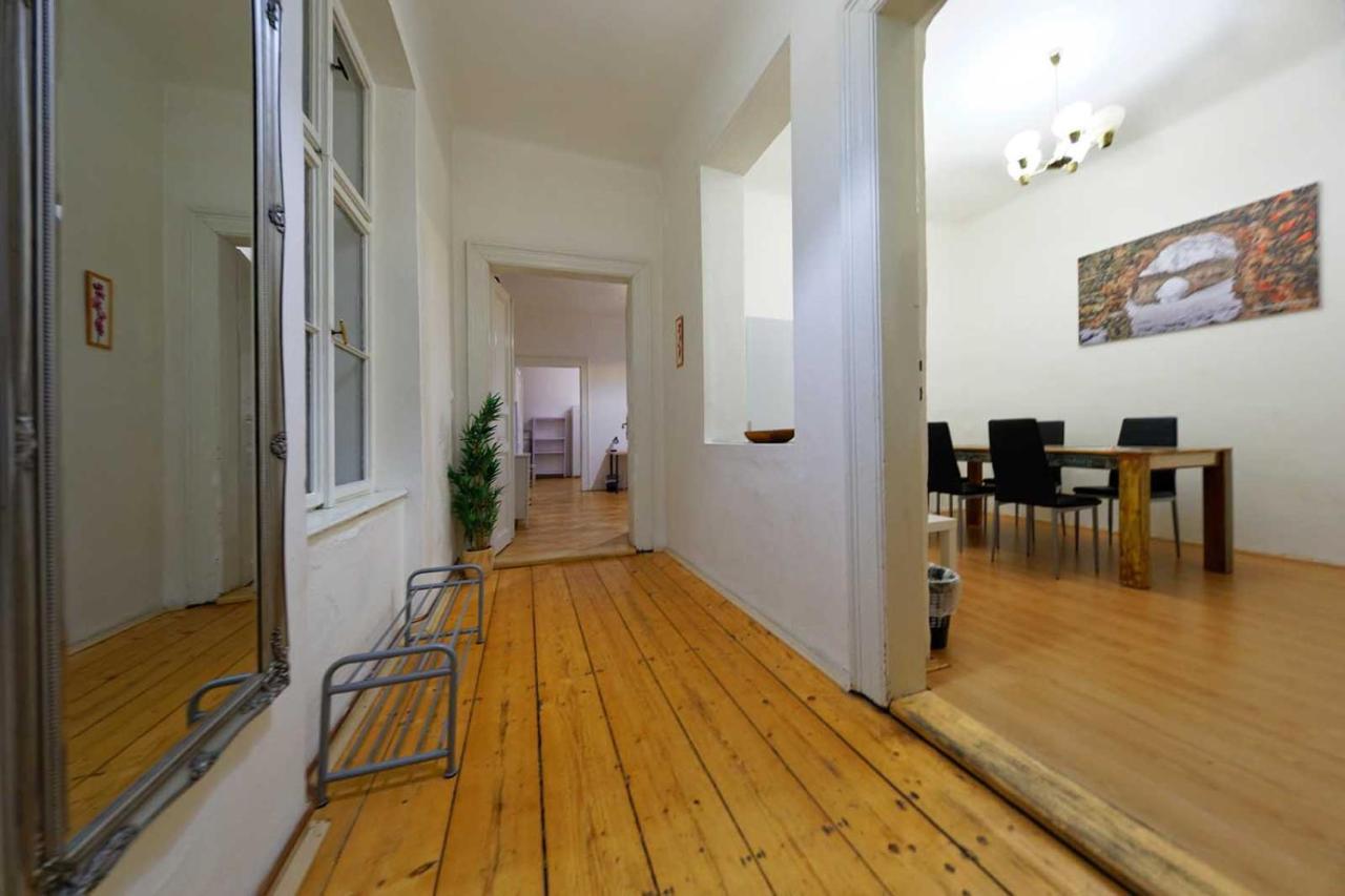 Peter'S Tower Apartments Prag Dış mekan fotoğraf