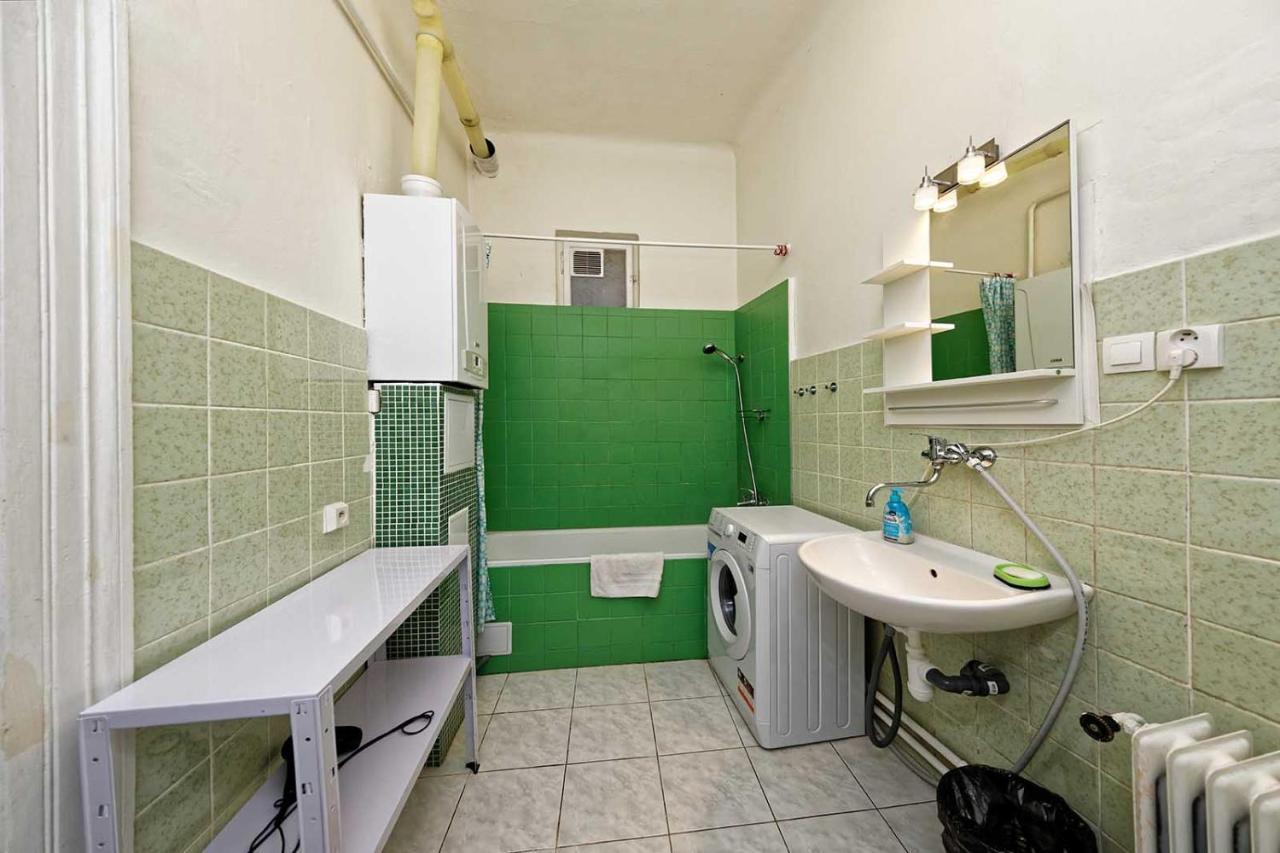 Peter'S Tower Apartments Prag Dış mekan fotoğraf