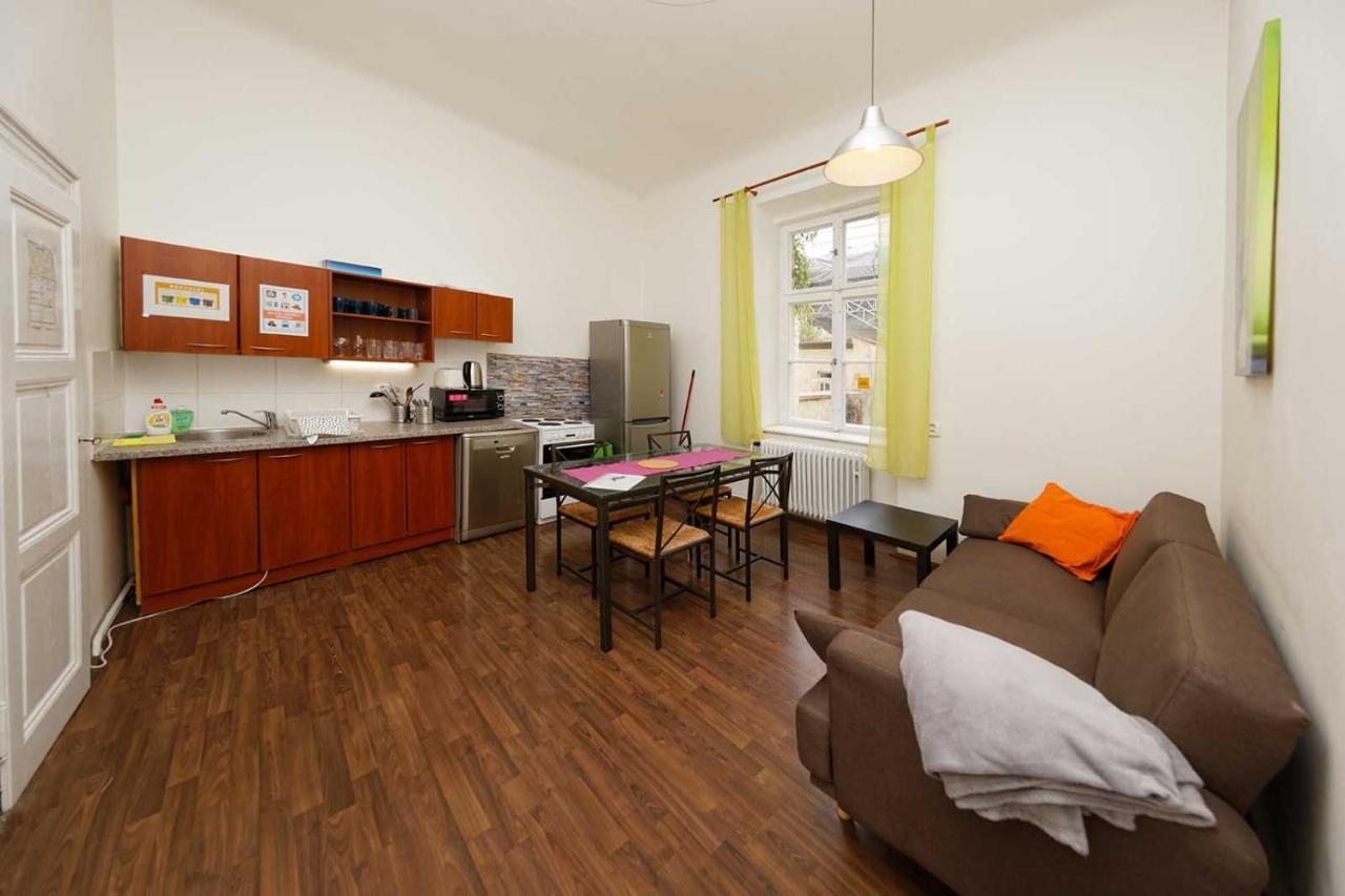 Peter'S Tower Apartments Prag Dış mekan fotoğraf