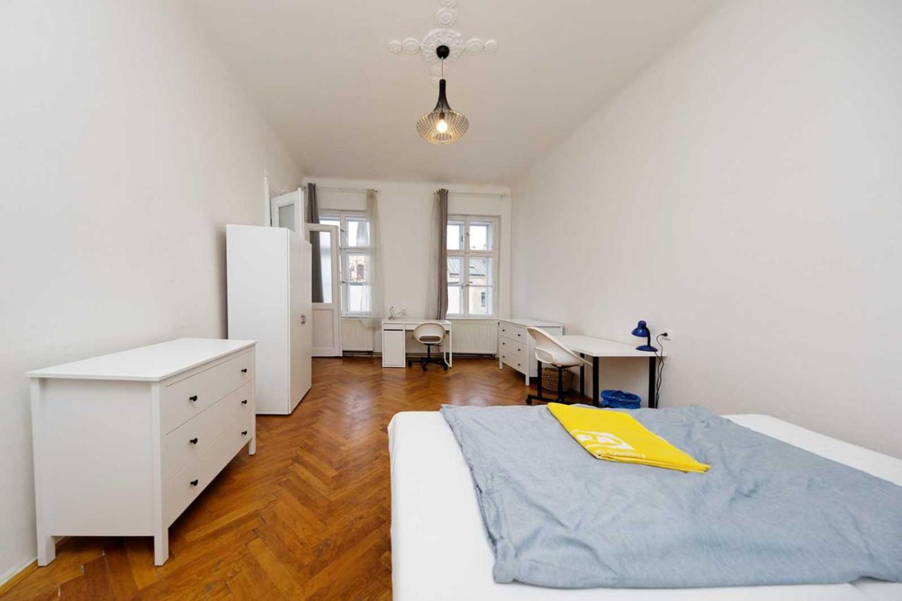 Peter'S Tower Apartments Prag Dış mekan fotoğraf