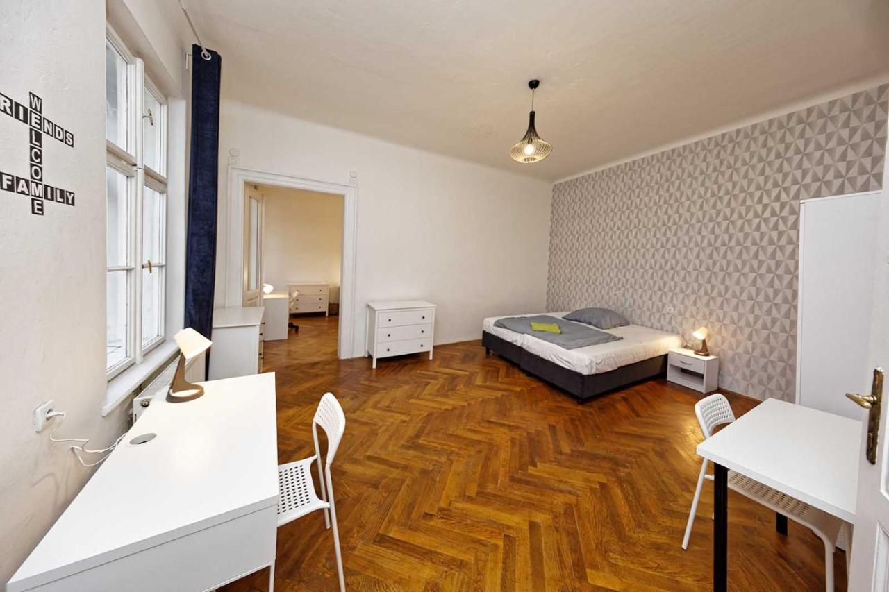 Peter'S Tower Apartments Prag Dış mekan fotoğraf